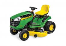Zitmaaiers en Tuin tractoren John Deere E140