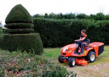 Zitmaaiers en Tuin tractoren Kubota GR2120 R 
