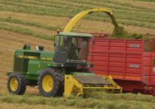 Veldhakselaars met tweewielaandrijving John Deere 6810