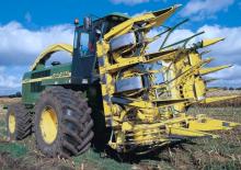 Veldhakselaars met tweewielaandrijving John Deere 6950