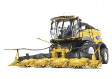 Veldhakselaars met vierwielaandrijving New Holland FR 780