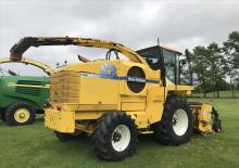 Veldhakselaars met vierwielaandrijving New Holland FX 40 XX 1C