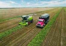 Veldhakselaars met vierwielaandrijving Claas Jaguar 980