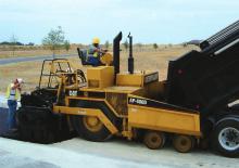 Verrijdbare asfalteermachine Caterpillar AP800D