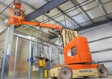 Enkele mast verticale hoogwerkers JLG 32E