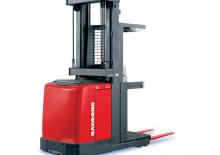 Orderverzameltrucks RAYMOND 5600