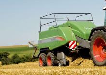 Vierkante-balenpersen Fendt 1270 ST