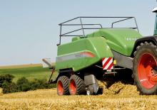 Vierkante-balenpersen Fendt 870 NE