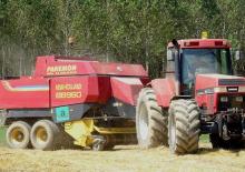 Vierkante-balenpersen New Holland BB 960
