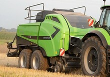 Vierkante-balenpersen DEUTZ-FAHR BigMaster 698