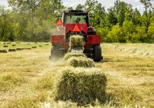 Vierkante-balenpersen Massey Ferguson SB 1840