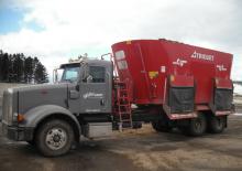 voermengwagens Trioliet 2000L