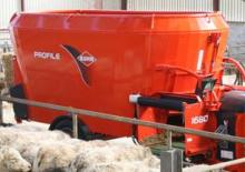 voermengwagens Kuhn Profile Crossmix 14.2 CS