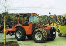 Voortrekhaak gemeentetrekker Holder C 860
