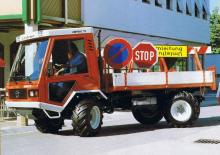 Voortrekhaak gemeentetrekker Lindner Unitrac 75
