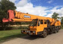 Vrachtwagenkranen Kato NK 250 E-V