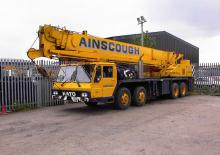 Vrachtwagenkranen Kato NK 350 E-III