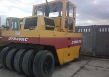 Walsen met rubberwielen Dynapac CP 30