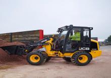 Wielladers JCB 403