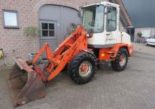 Wielladers Terex-Schaeff SKL 823