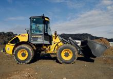Wielladers New Holland W70B TC