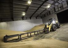 Wielladers New Holland W110D LR