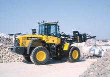 Wielladers Komatsu WA250PT-5
