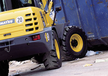 Wielladers Komatsu WA90-3