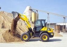 Wielladers Komatsu WA90-5