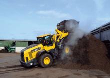 Wielladers Komatsu WA320-8E0