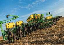 Zaaimachines John Deere 1795 16Row Split 31 