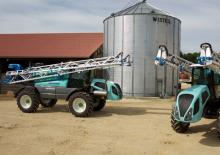Zelfrijdende veldspuiten Berthoud RAPTOR 4240