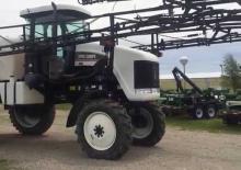 Zelfrijdende veldspuiten Challenger SpraCoupe 7450