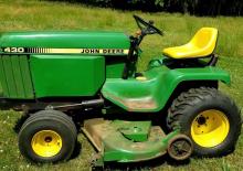 Zitmaaiers en Tuin tractoren John Deere 430