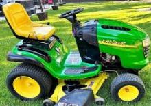 Zitmaaiers en Tuin tractoren John Deere L130