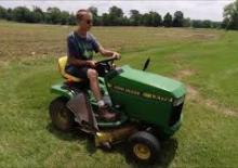 Zitmaaiers en Tuin tractoren John Deere LX172