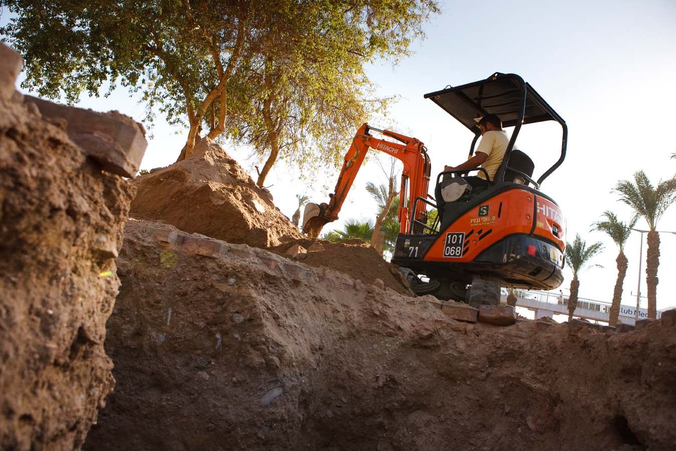 Hitachi ZX 18-3 specificaties & technische gegevens (2010-2016)